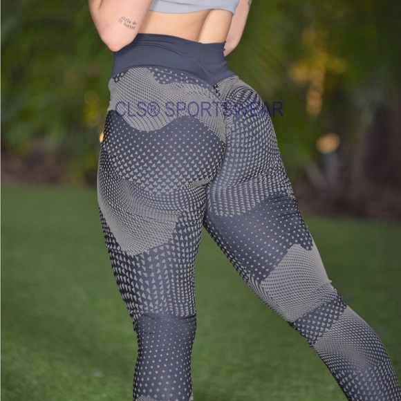 Galaxy Infinity Preto Textured Leggings - Picture 2 of 16